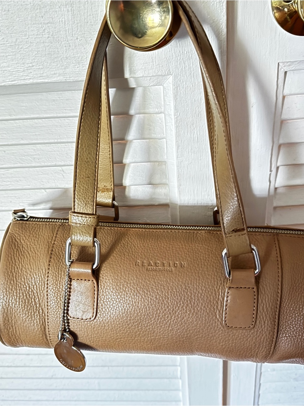 Kenneth Cole Reaction Barrel Shoulder Bag in Light Tan